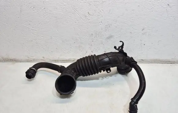 BMW 3 F30 F35 F31 Turbo air intake inlet pipe/hose 7810745 58650910