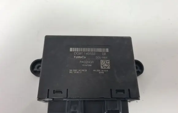 Ford Mondeo MK V Door control unit/module DG9T14B533