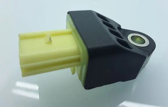 Lexus CT 200H Airbag deployment crash/impact sensor 8983175020