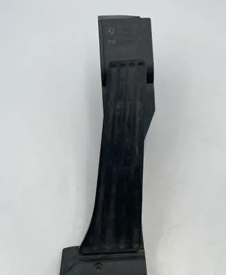 BMW 3 E90 E91 Accelerator throttle pedal 6766931 35426766931 6889823