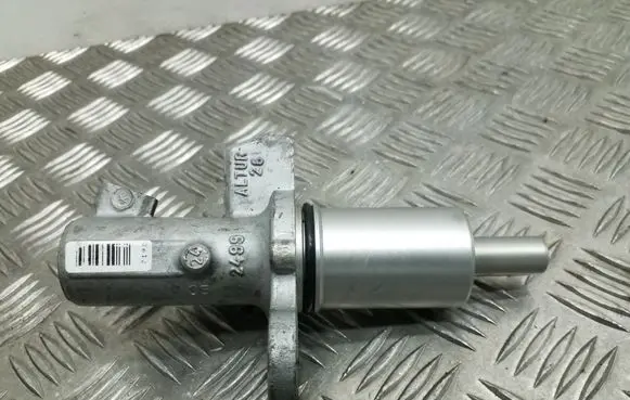 Audi A6 S6 C6 4F Master brake cylinder TRW2499 2499