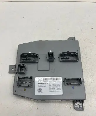Mercedes-Benz C W205 SAM control unit A2059006921 5DK01077275 A2059013904