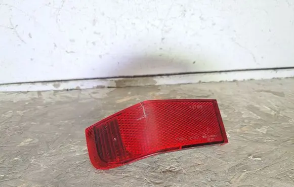 Opel Omega B2 Rear tail light reflector 152033 152031