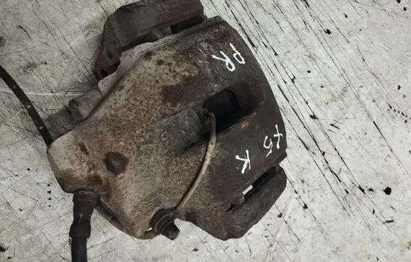 BMW X5 E53 Front brake caliper