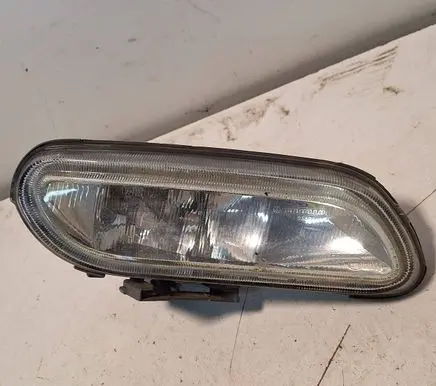 Peugeot 406 Front fog light 37080748