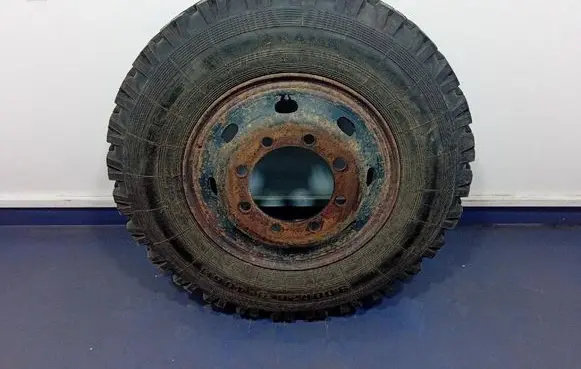 AC 428 R17 steel rim 