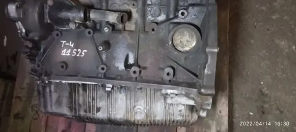 Volkswagen Transporter - Caravelle T4 Engine block AAB