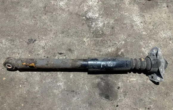 Volkswagen Tiguan Rear shock absorber/damper