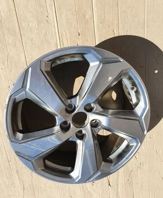Toyota RAV 4 (XA40) R18 forged rim 0021192018