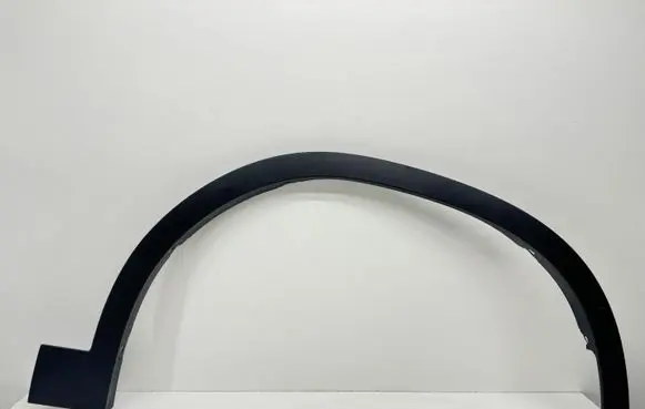 BMW X2 F39 Front arch trim 7426456