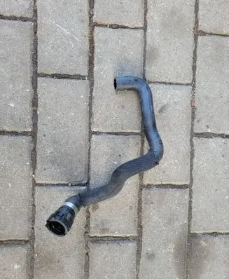 Audi A6 S6 C7 4G Engine coolant pipe/hose 4G0122293B