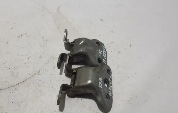Subaru Forester SK Front door upper hinge 60079SJ010