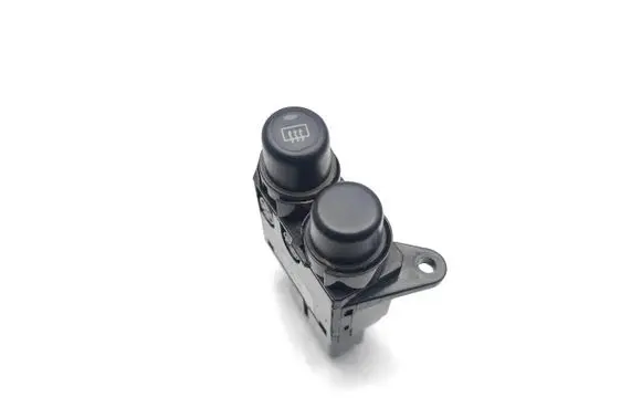 Mitsubishi Montero Windscreen/window heater switch 