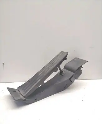 BMW 1 E81 E87 Accelerator throttle pedal 35426766931 200405