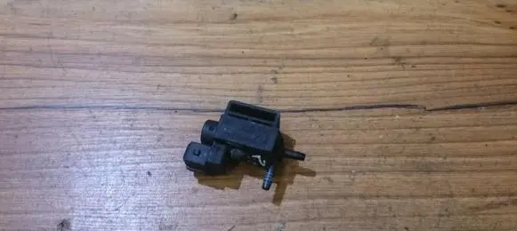 Mercedes-Benz C W202 Turbo solenoid valve 0025401897 7.22355.00