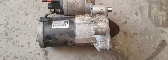 Peugeot 5008 Starter motor 966352888001