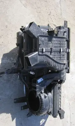 Hyundai i30 Interior heater climate box assembly 97200G4000