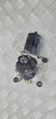 Isuzu D-Max Wiper motor