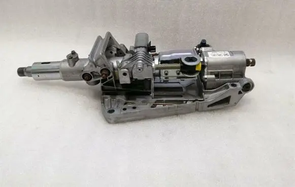 Mercedes-Benz CLS C218 X218 Steering wheel axle A2184601416