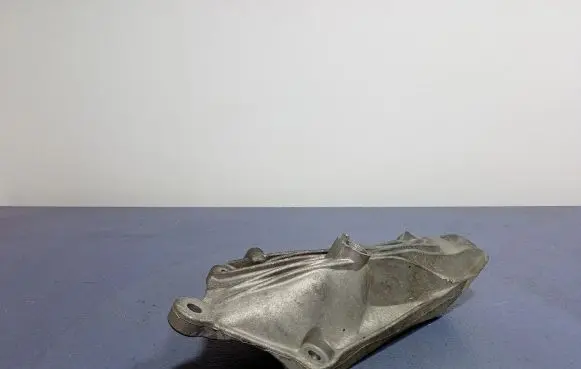 BMW M4 G82 G83 Engine mount vacuum valve 8053548
