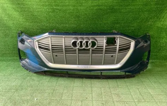 Audi e-tron Front bumper