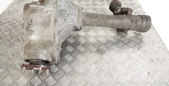 Lexus LX 570 Front differential 