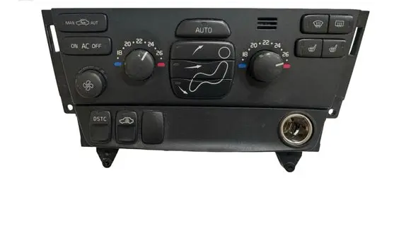 Volvo V70 Climate control unit 30746022 05W17E05
