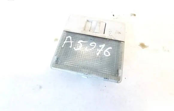 Audi A4 S4 B5 8D Rear seat light 8d0947105b ul0-3700