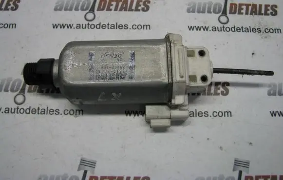Lexus LS 430 Seat adjustment motor 8582050450