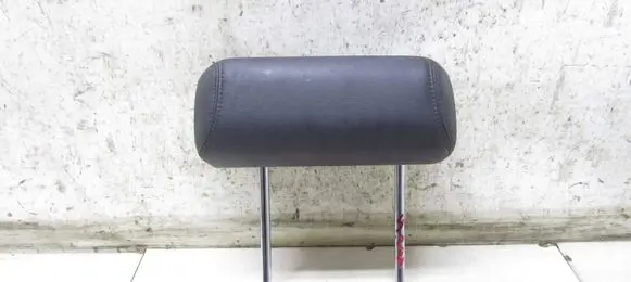 Honda CR-V Rear seat headrest 