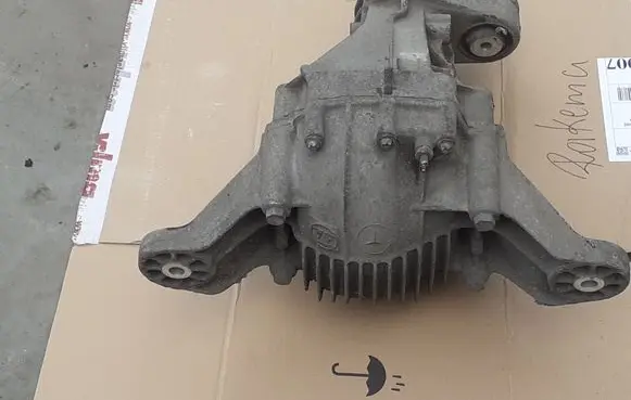 Mercedes-Benz ML W164 Rear differential 4460310032