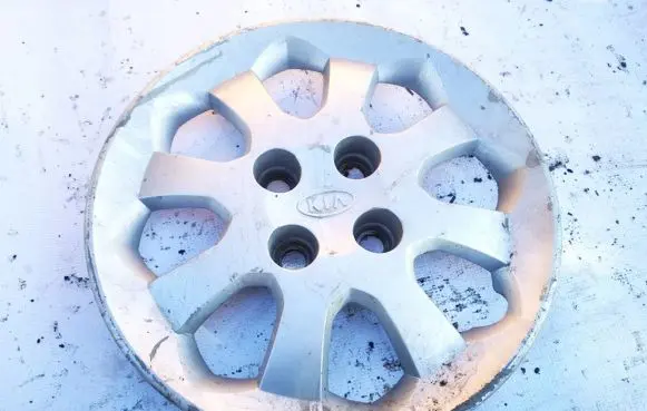KIA Rio R14 wheel hub/cap/trim 52960fd100