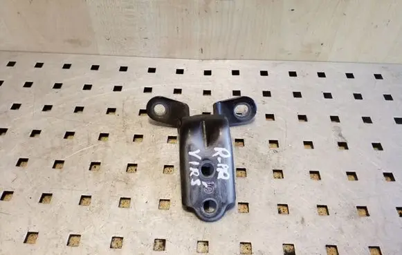 Hyundai i40 Front door upper hinge A046057