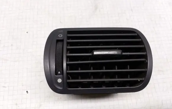 Audi A3 S3 8L Dashboard side air vent grill/cover trim 8L0820901