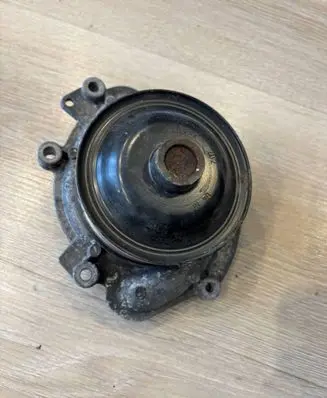 Mercedes-Benz E W211 Water pump A6422020410 6422020410