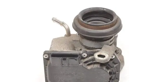 Toyota Yaris Electric throttle body valve 2203040010
