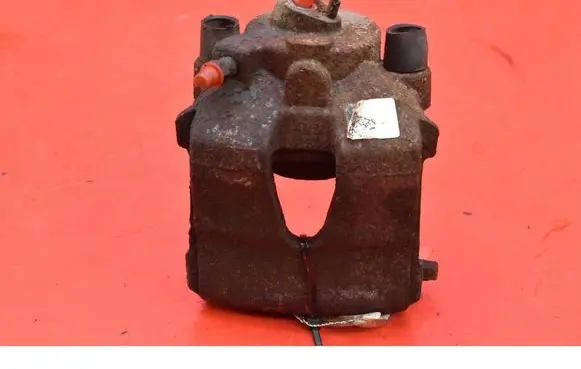 Skoda Octavia Mk3 (5E) Front brake caliper 