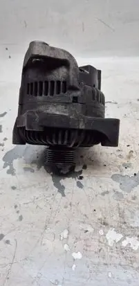 BMW 5 E60 E61 Generator/alternator 7799204 2543305C