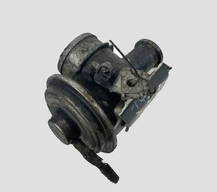 BMW 3 E46 EGR valve 7785452