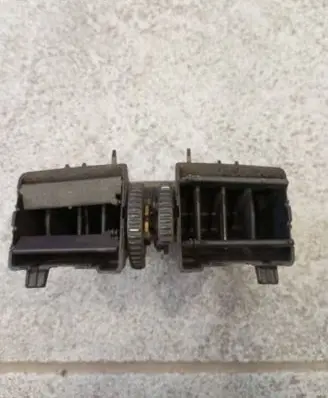 BMW 3 E90 E91 Rear air vent grill 6932023 64226932023 6932024