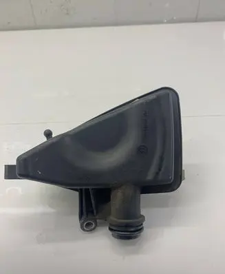 Mercedes-Benz ML W164 Intake resonator A6421400087