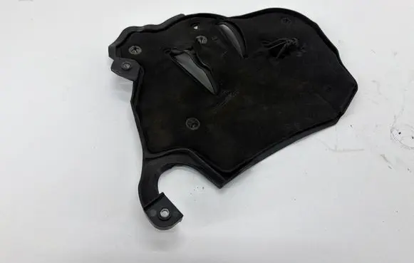 Mercedes-Benz E W212 Timing belt guard (cover) A6420106667