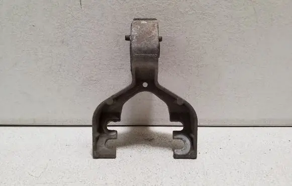 Ford Kuga II Muffler mount bracket/holder CV615A261A