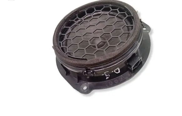Audi A3 S3 8V Rear door speaker 8V4035411