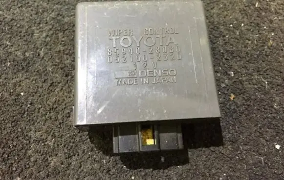 Toyota Previa (XR10, XR20) I Window wiper relay 8594028080 85940-28080