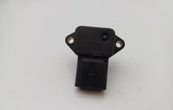 Volkswagen Golf IV Air pressure sensor 036906051