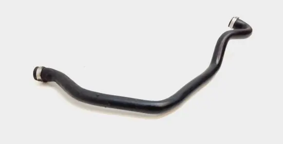 Volvo XC90 Breather/breather pipe/hose 30757220