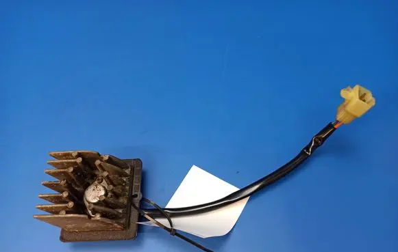 Jaguar XJ X308 Heater blower motor/fan resistor 0778000321