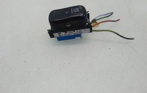 Mercedes-Benz S W220 Windscreen/window heater switch A2208211958