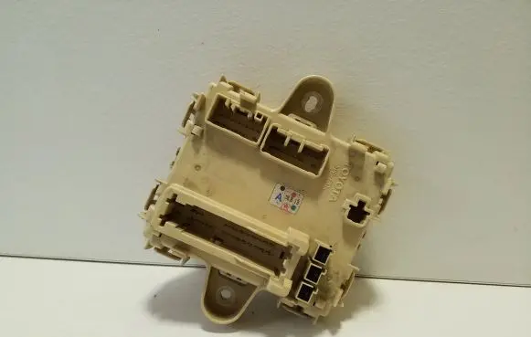 Lexus RX 330 - 350 - 400H Other control units/modules